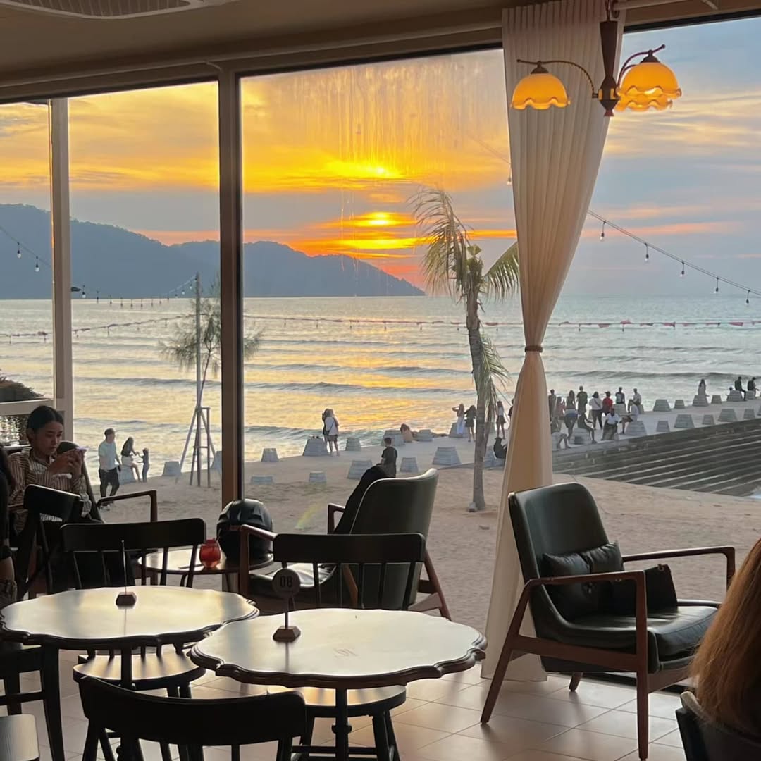 beach cafes and restaurants in penang - coco nana