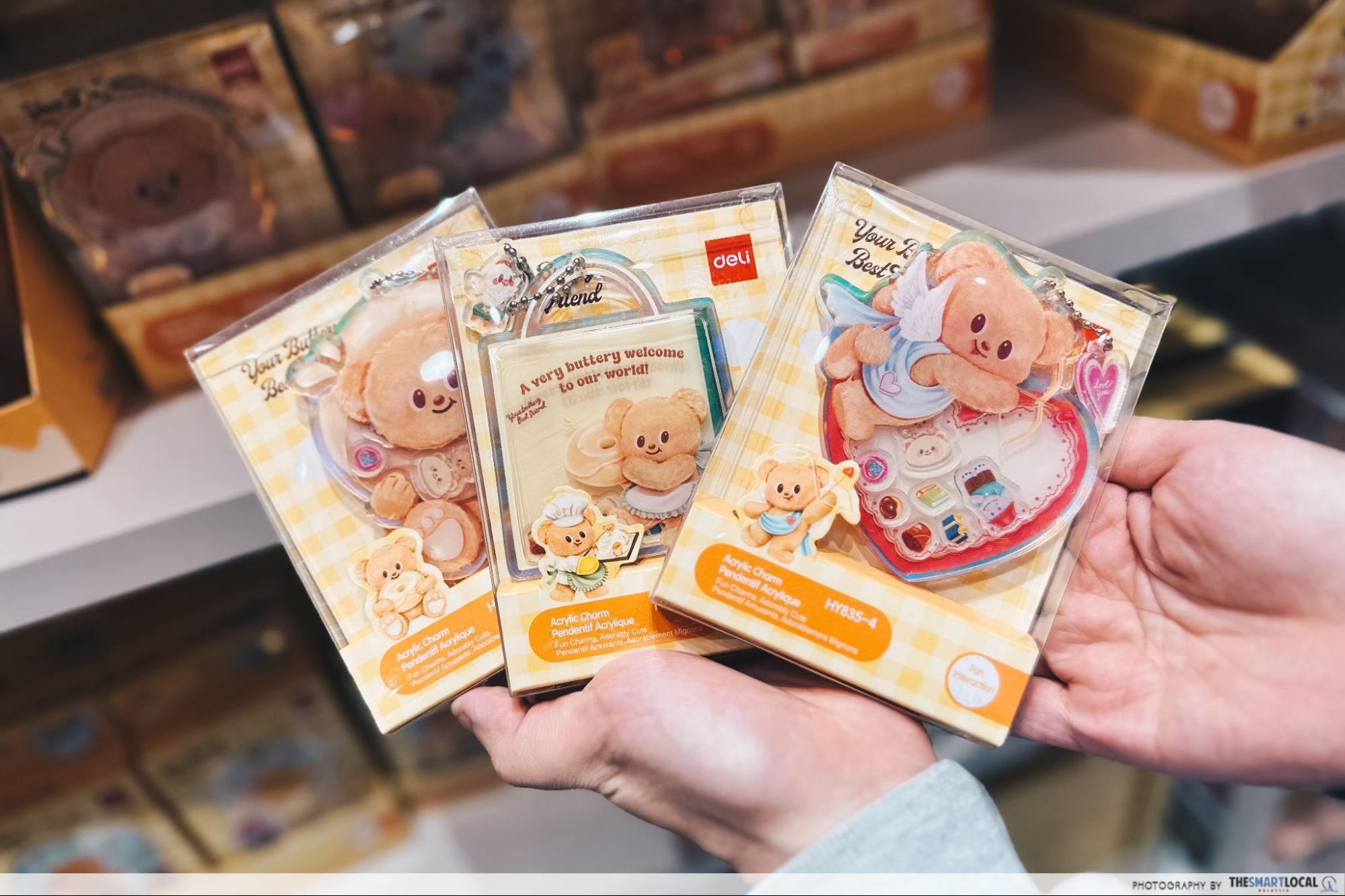 BUTTERBEAR MINISO - ACRYLIC KEYCHAIN