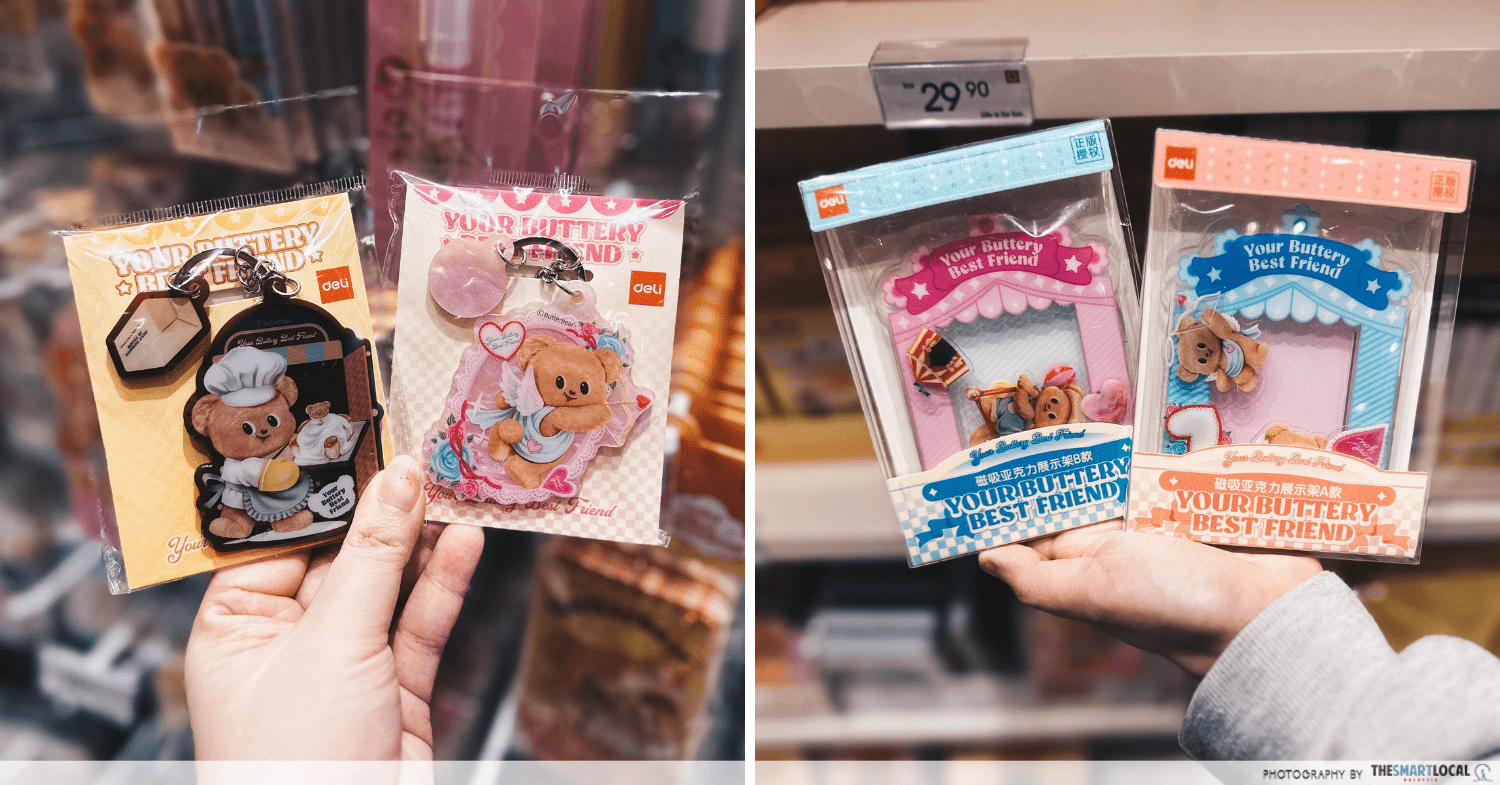 BUTTERBEAR MINISO - ACRYLIC KEYCHAIN
