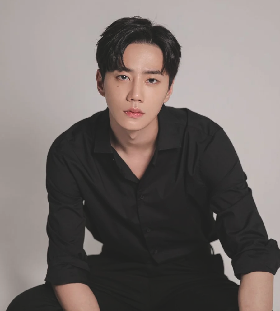 lee jun young kl - msia
