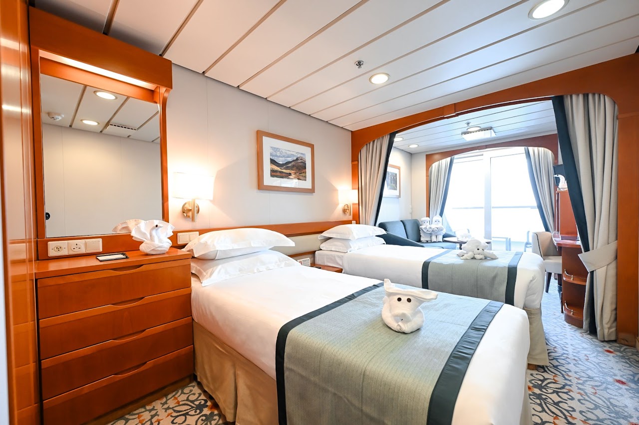Room - Piano Land cruise is docking in Malaysia