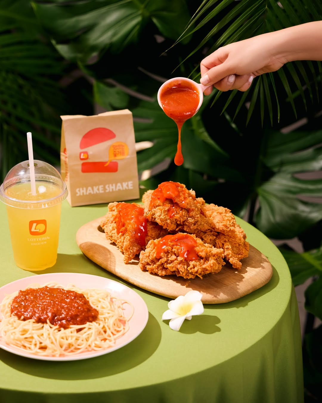 first lotteria in malaysia - chicken and spaghetti