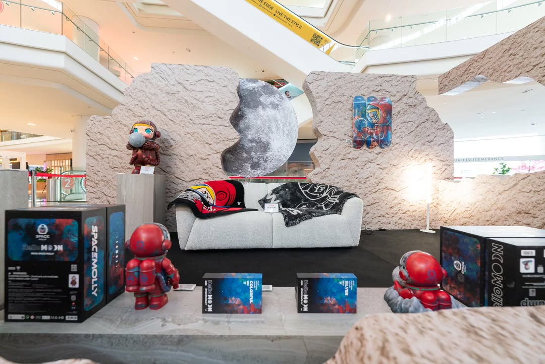 mega space molly hello, moon pop-up malaysia - pre order items
