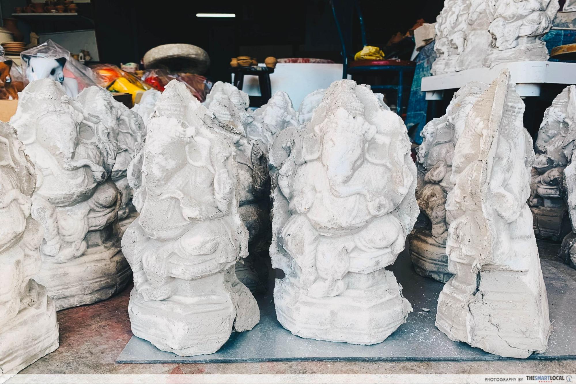 Statue - Ramadass Pottery in Kuala Selangor