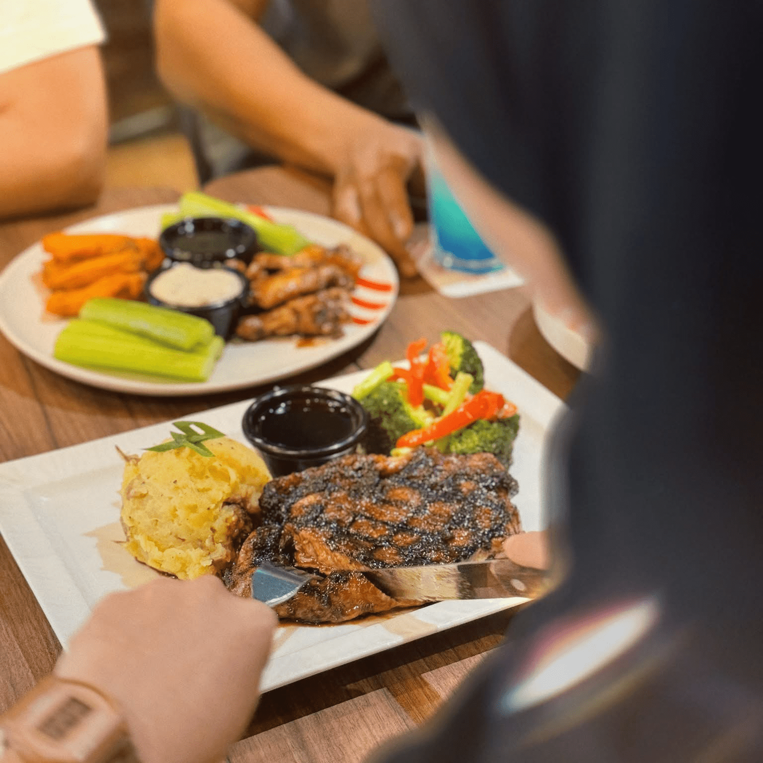 merdeka day 2025 deals - tgi fridays