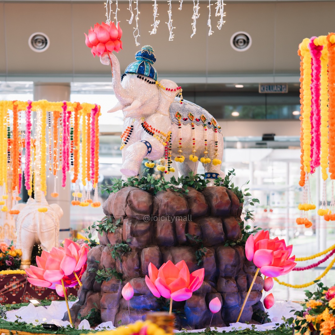 IOI 2 - Deepavali mall displays in Klang Valley