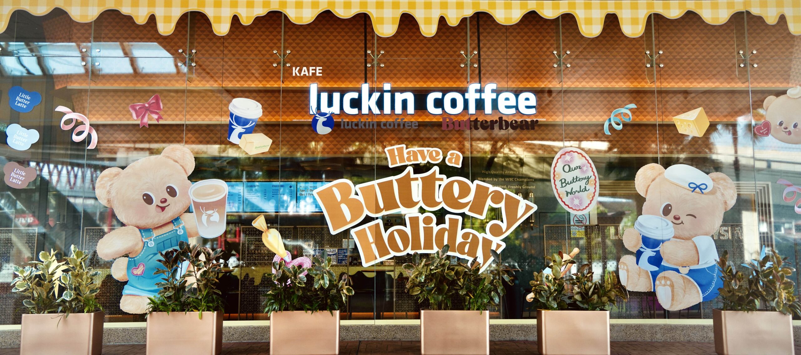 luckin coffee malaysia x butterbear - storefront