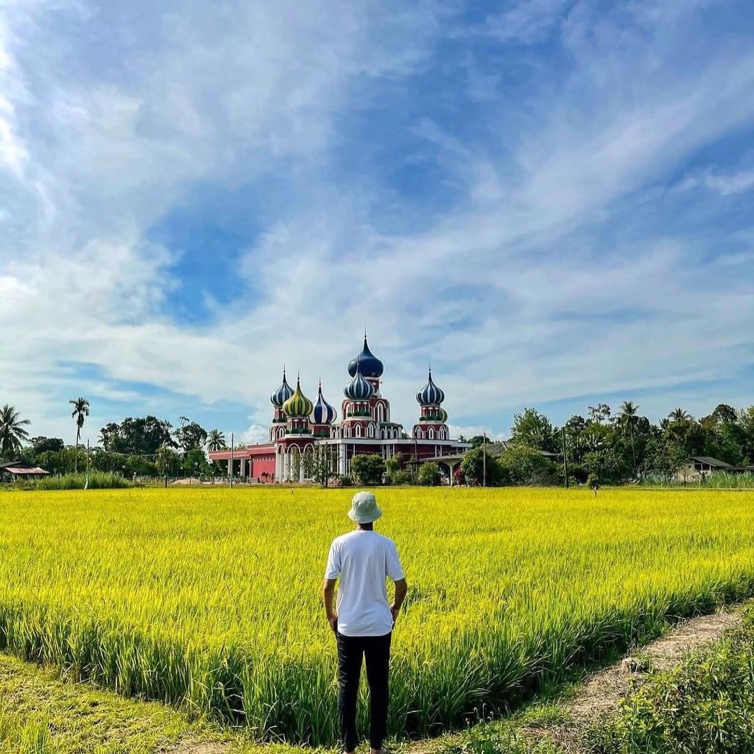 View - Masjid Lapan Kubah in Terengganu