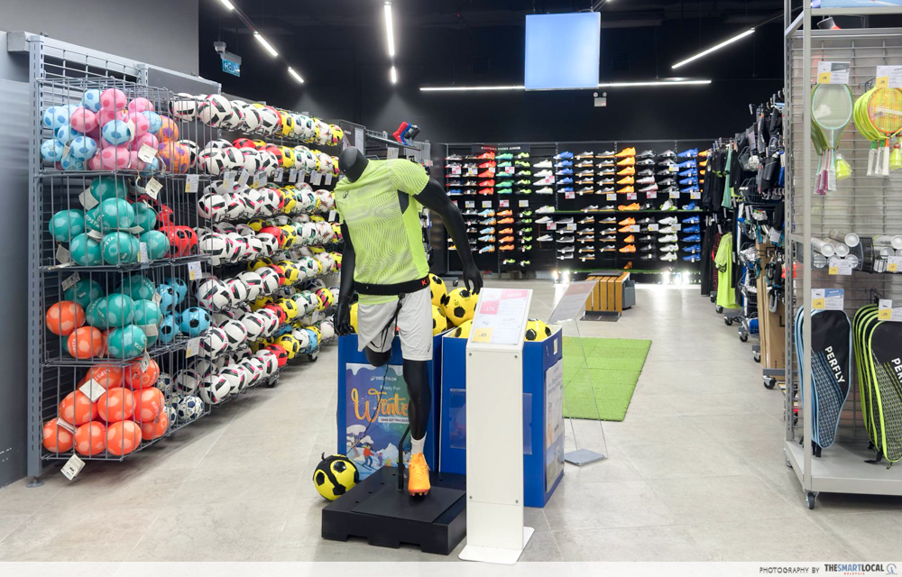 truemoney - sportswear