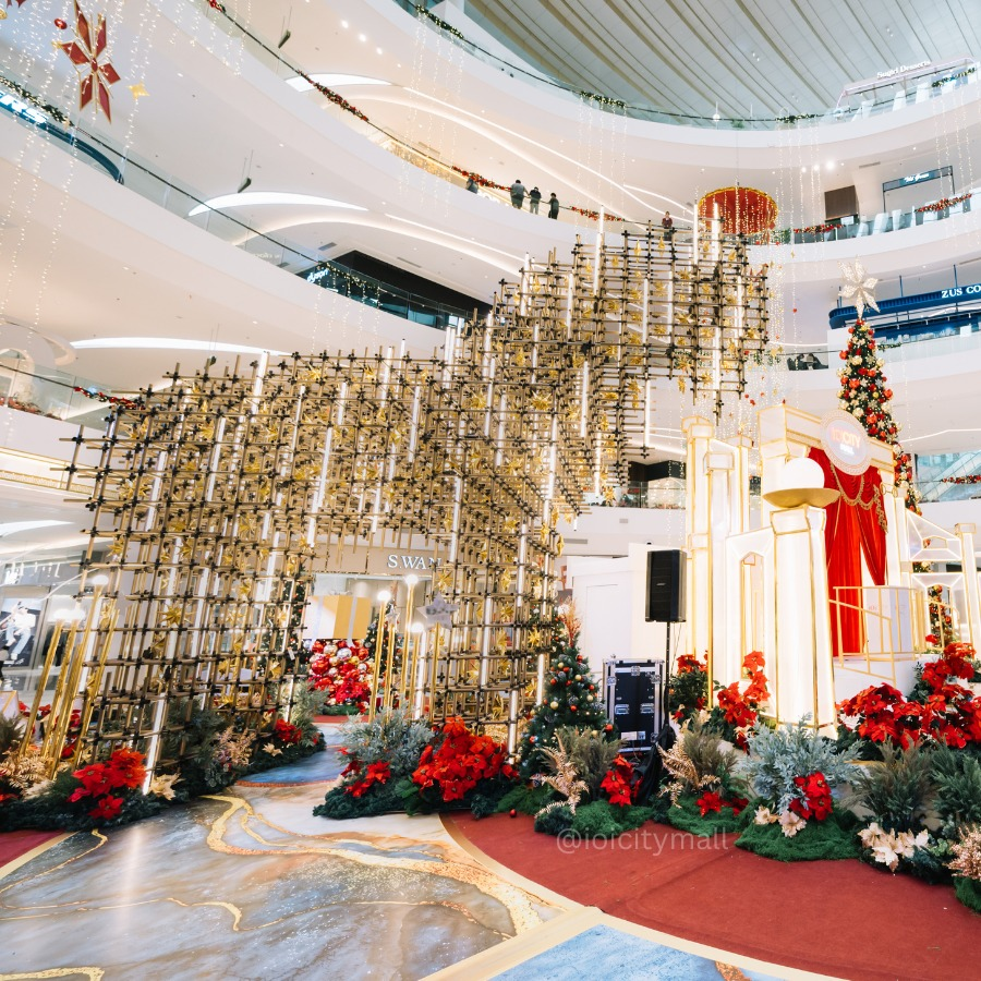 IOI Mall 2 - Christmas Displays In Klang Valley Malls