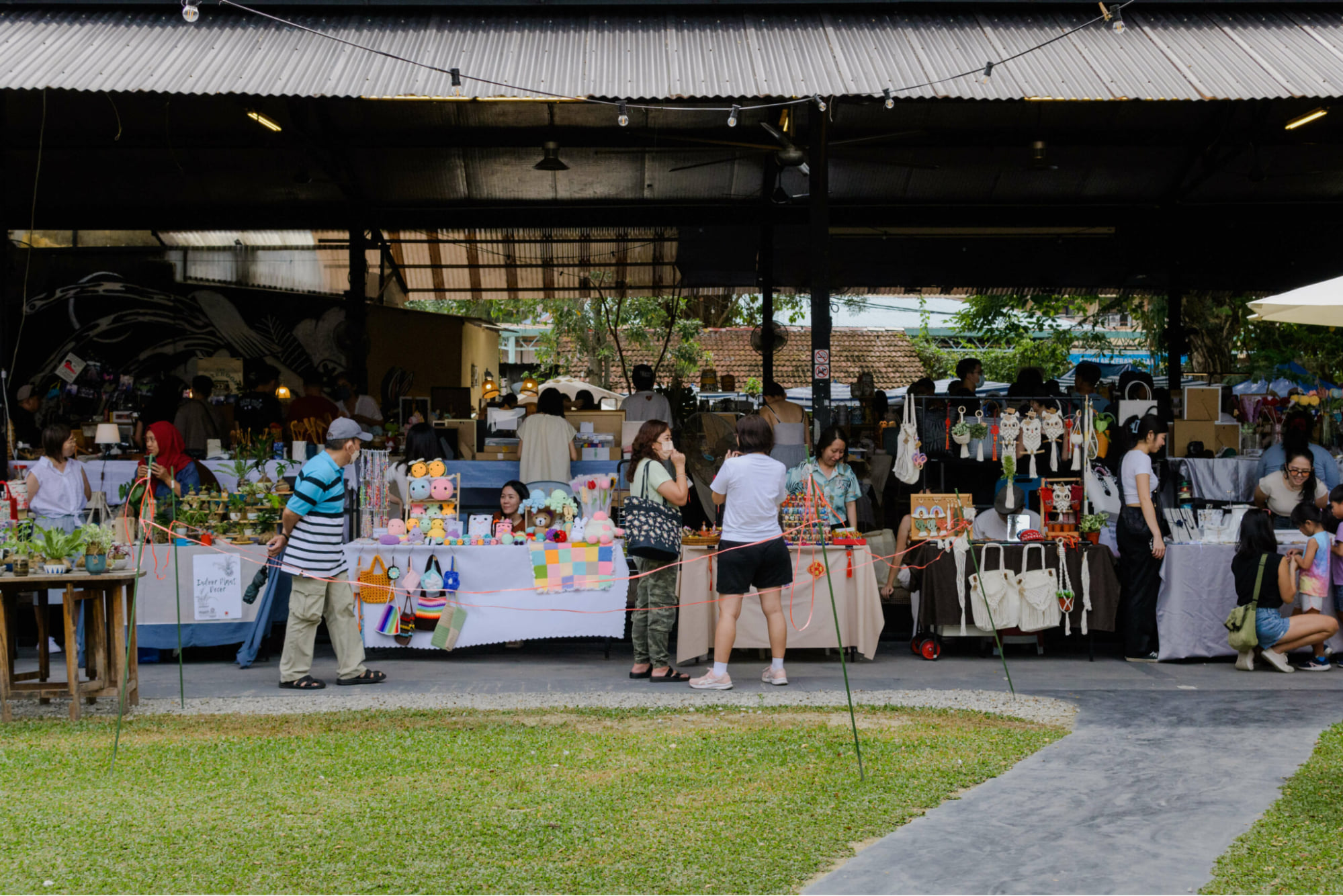 good project fundraising - hin bus depot