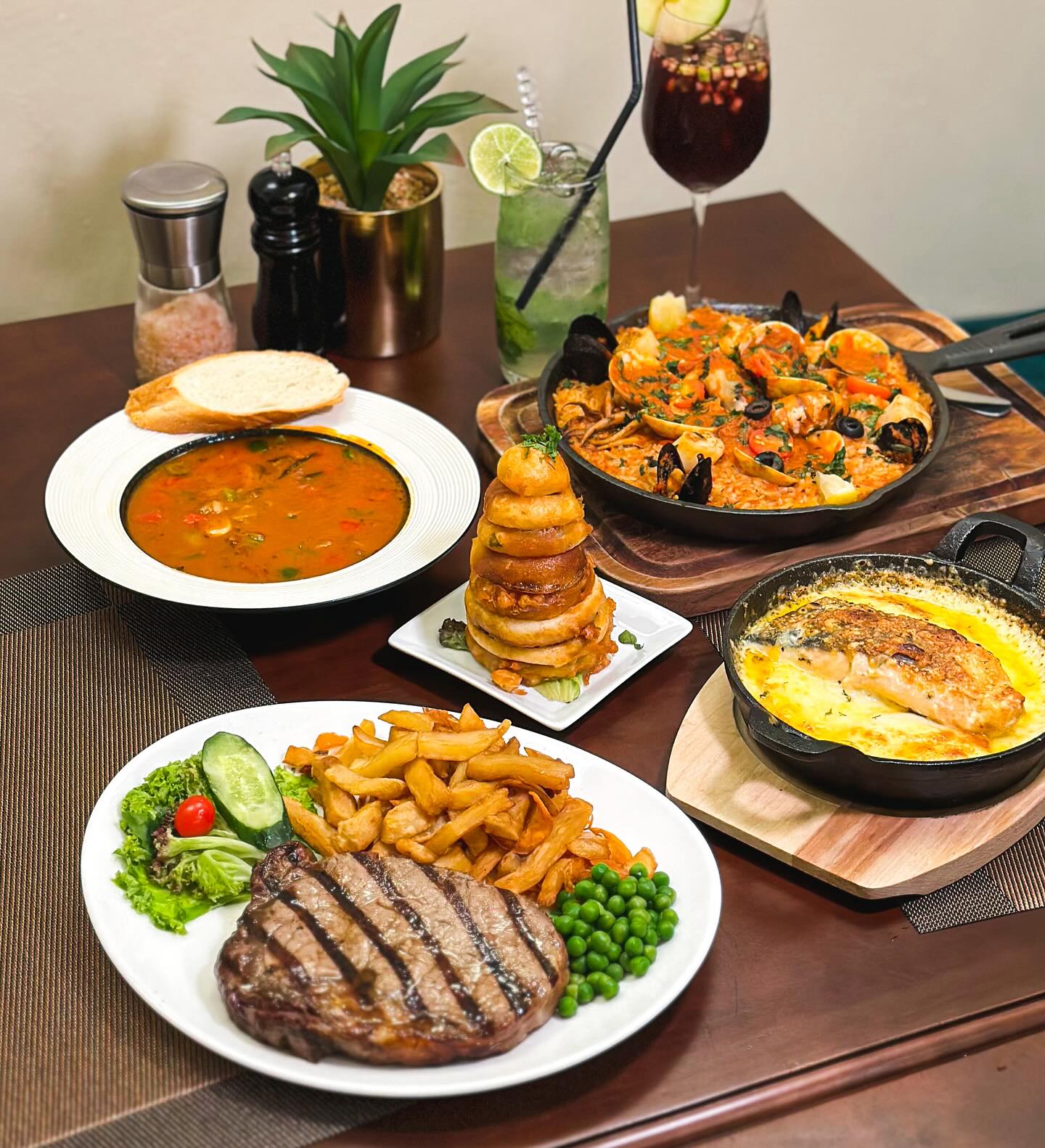 Emily's Steakhouse - Restaurants In KL & Selangor For Christmas Dinner & Festive Buffet With The Fam This Festive Season