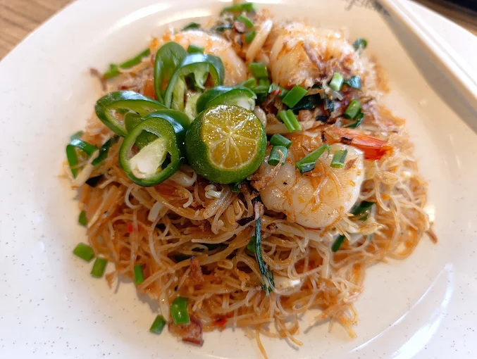 the met corporate towers food - malaysiana