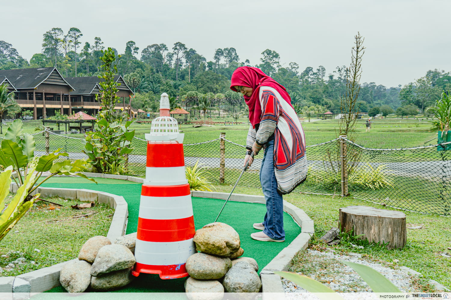 putters cafe - obstacles