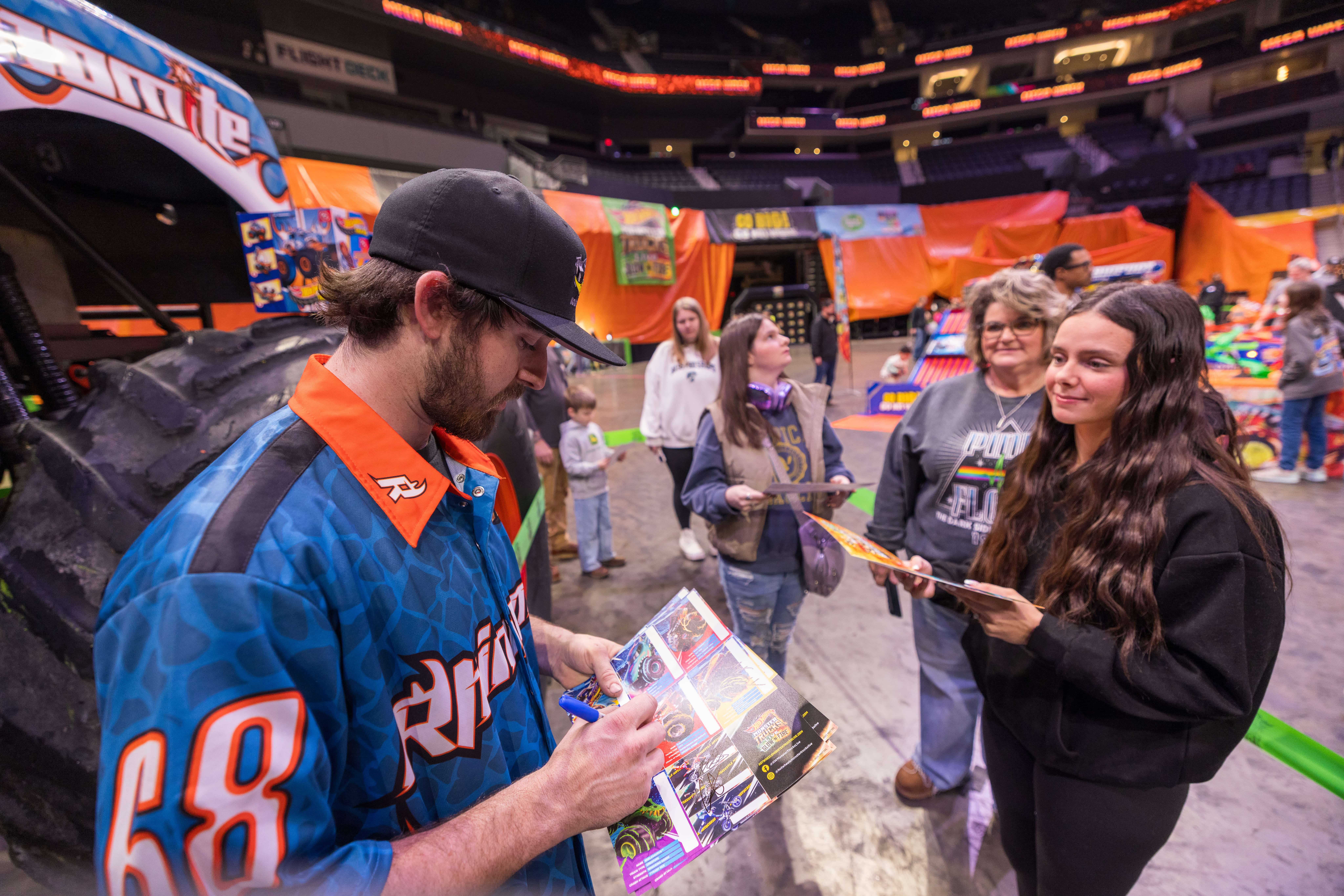 Hot Wheels Monster Truck Live