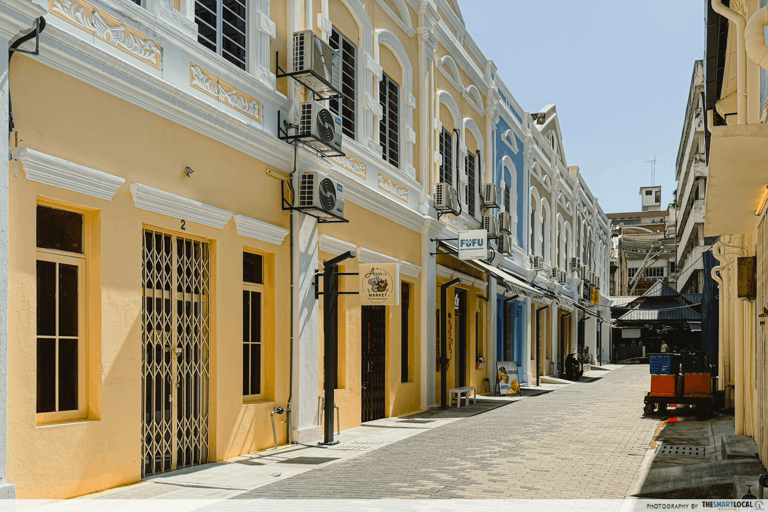 JALAN SANG GUNA - shophouses
