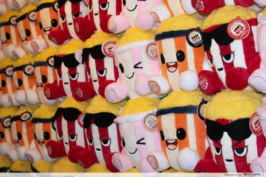 Carousel & Co. - plushies