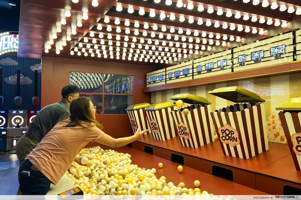 Carousel & Co. - Corn Cascade