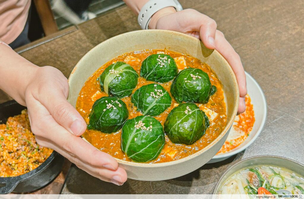 Jung Hee-Soybean Sauce Kale Rice Wraps