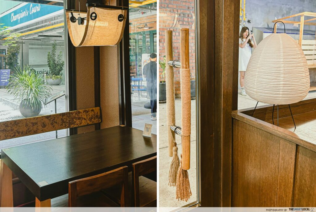 Jung Hee-In the shop