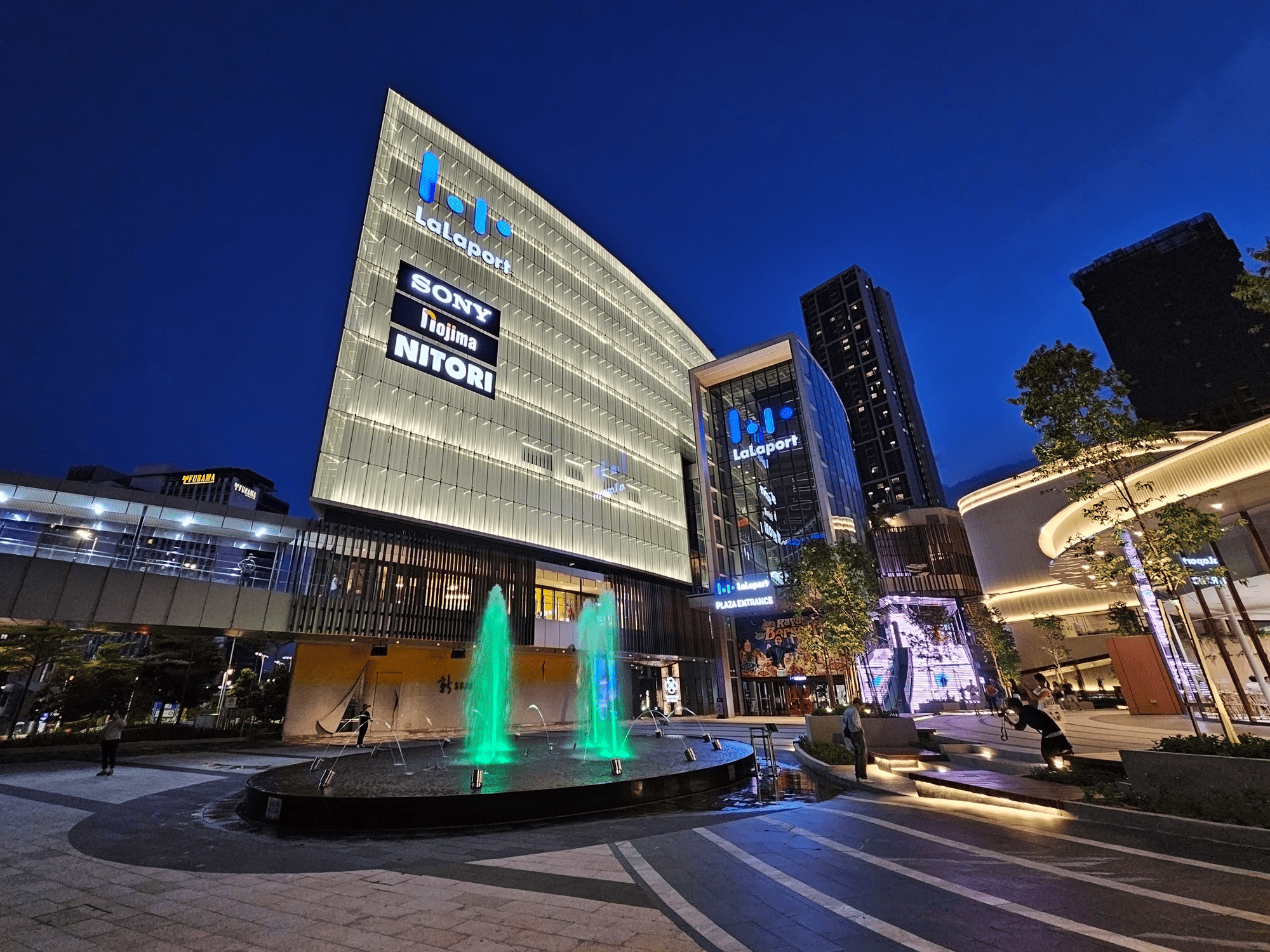 lalaport bukit bintang - 20 free and cheap parking in KL