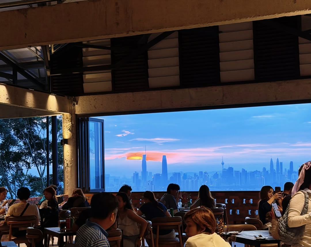 PUNCAK ALOP - KL SKYLINE VIEW