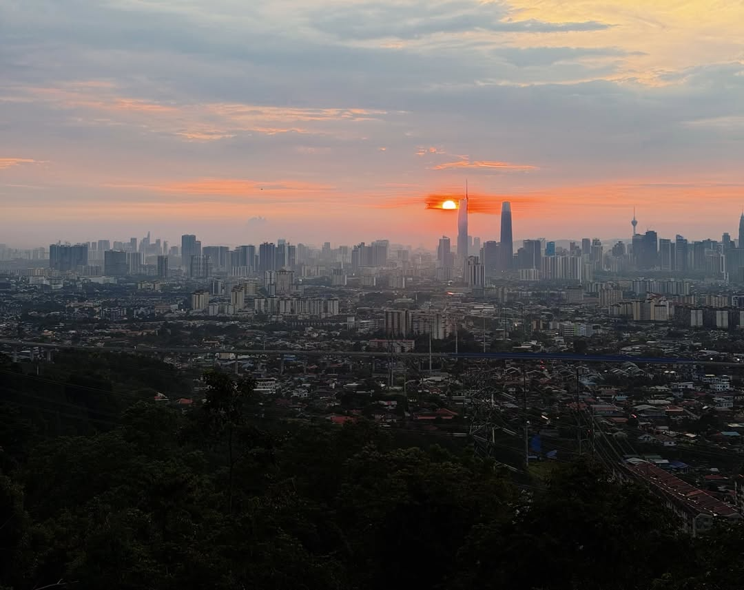 PUNCAK ALOP - KL SKYLINE VIEW