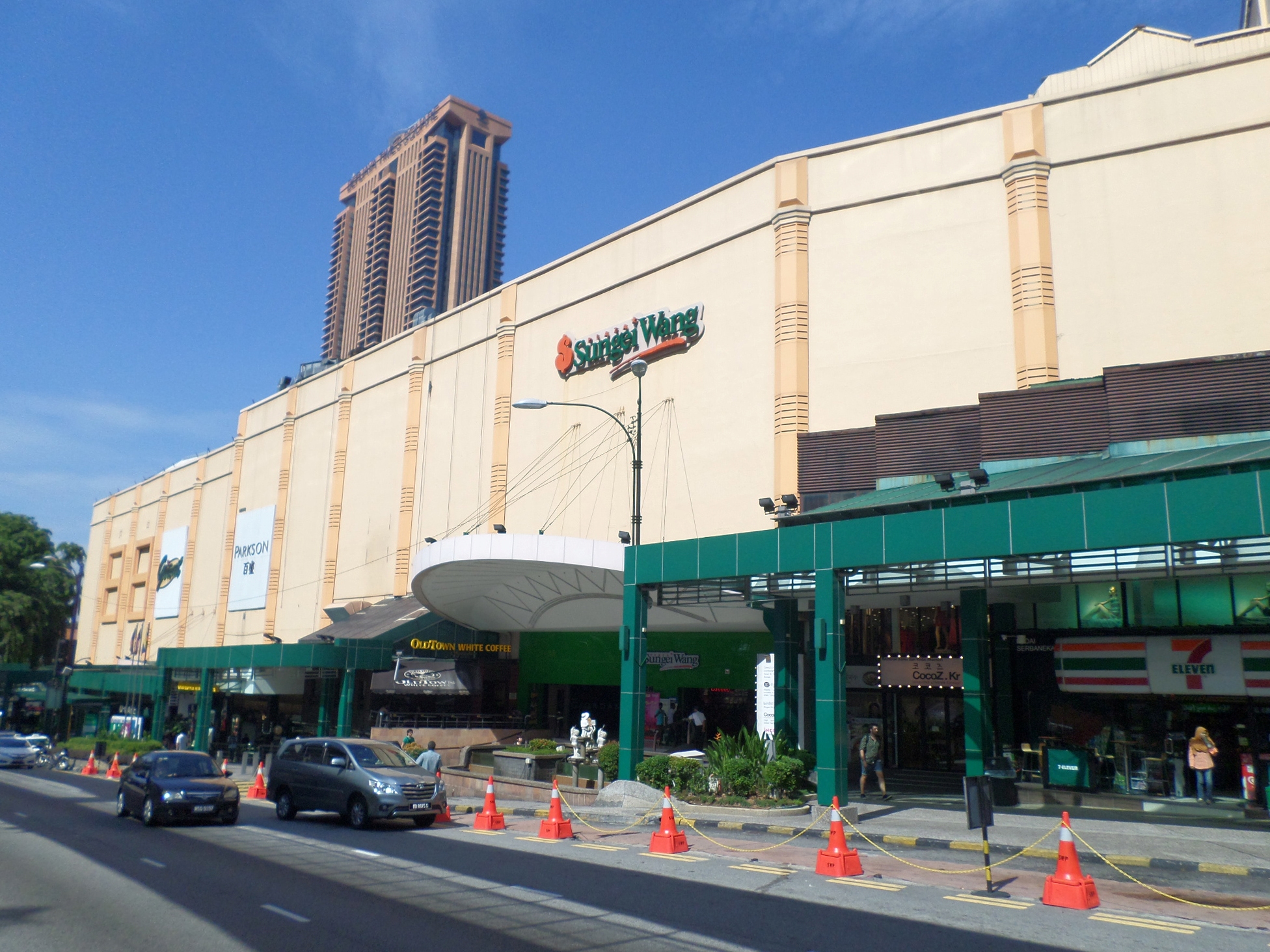 sungei wang - 20 free and cheap parking in KL