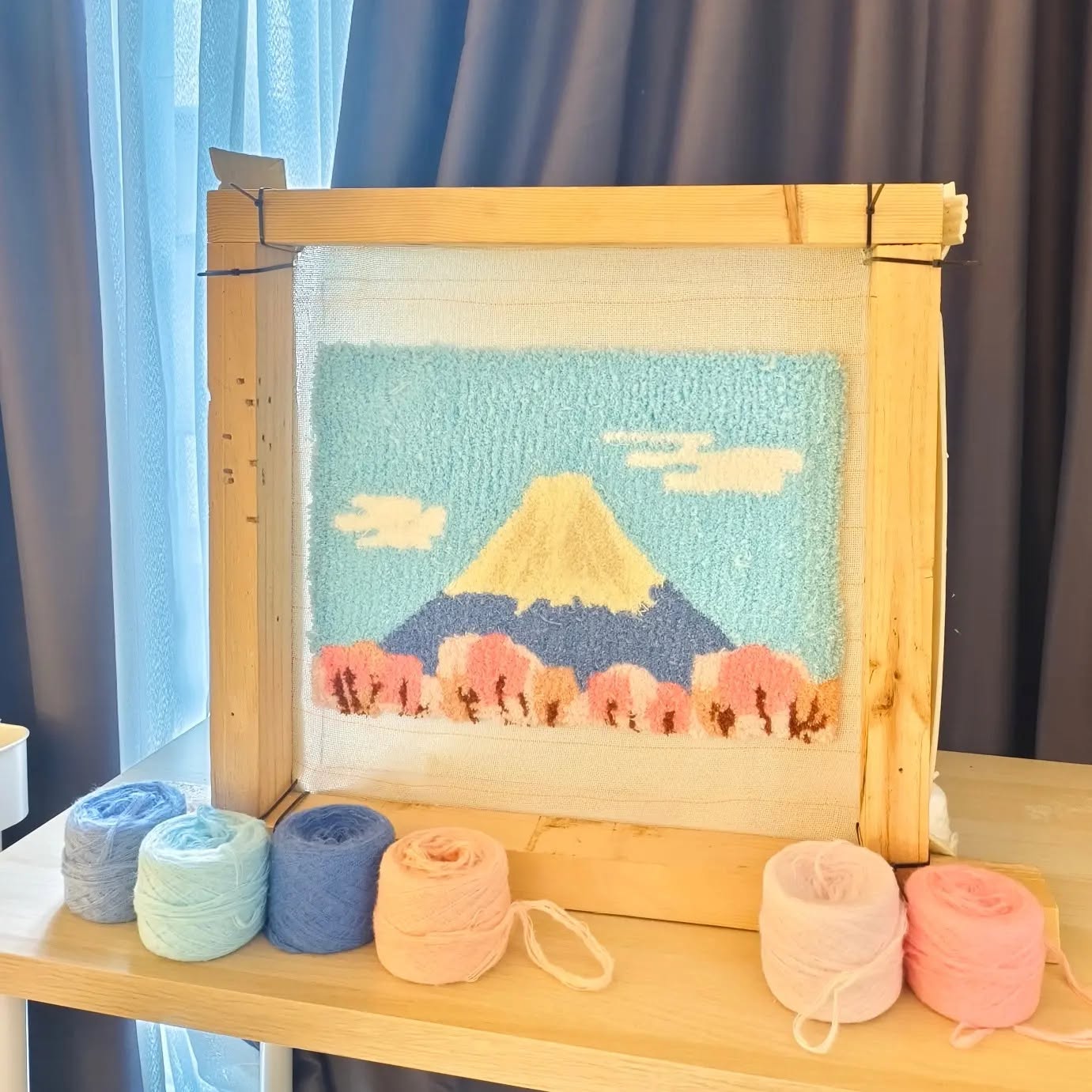 Tuft O'Clock - Workshop