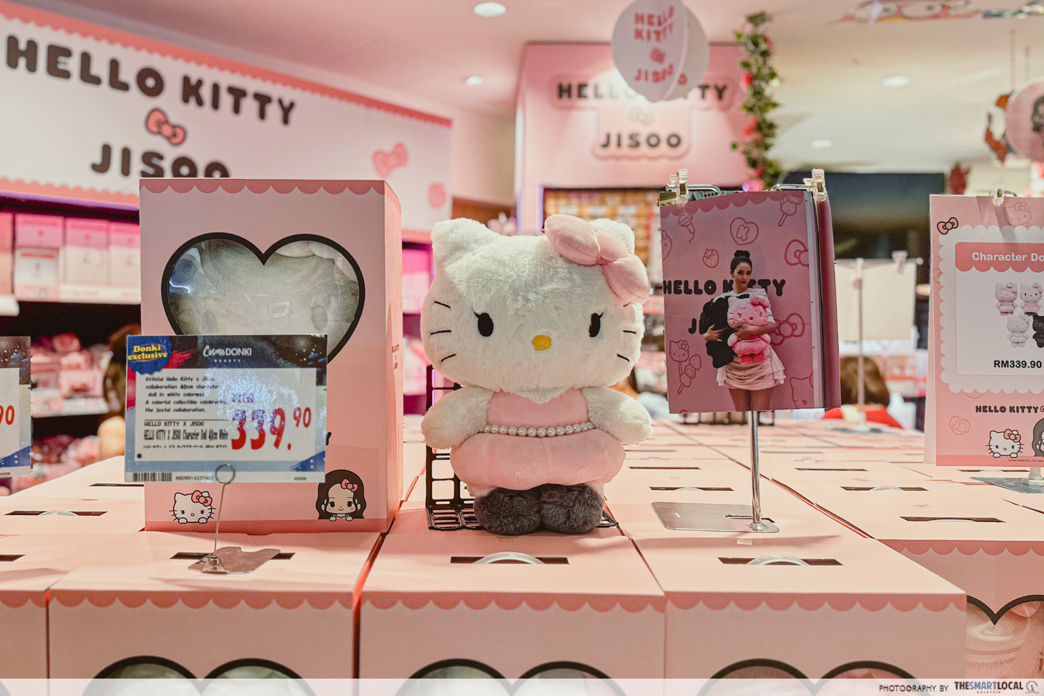 hello kitty x jisoo merch - character doll
