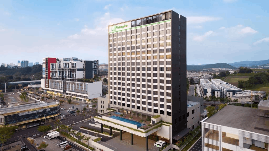 hotels in sepang - holiday inn sepang