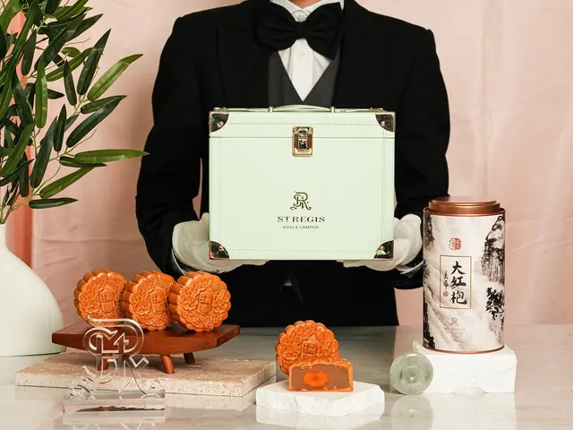mooncakes malaysia 2026 - drawing room