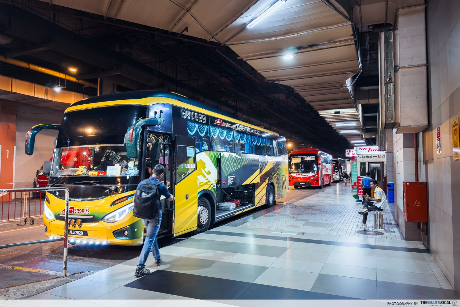 Sepang International Circuit Transport Guide, Bus Station