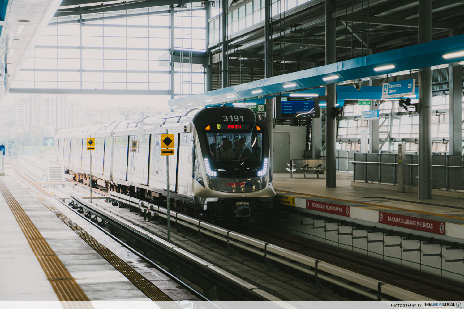 lrt shah alam line - train