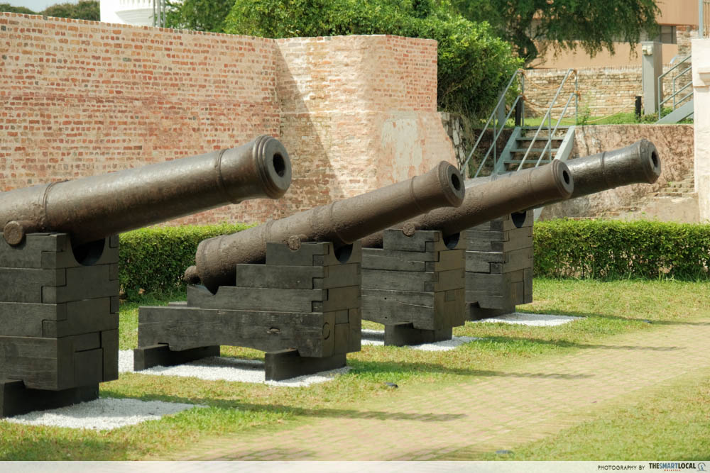 fort cornwallis - canons