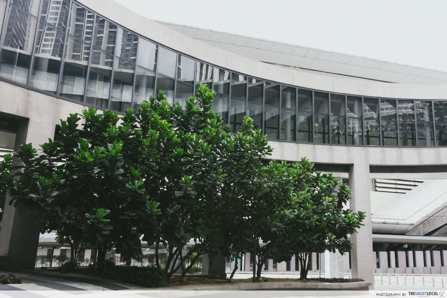 inspire live arena - skybridge to mrt