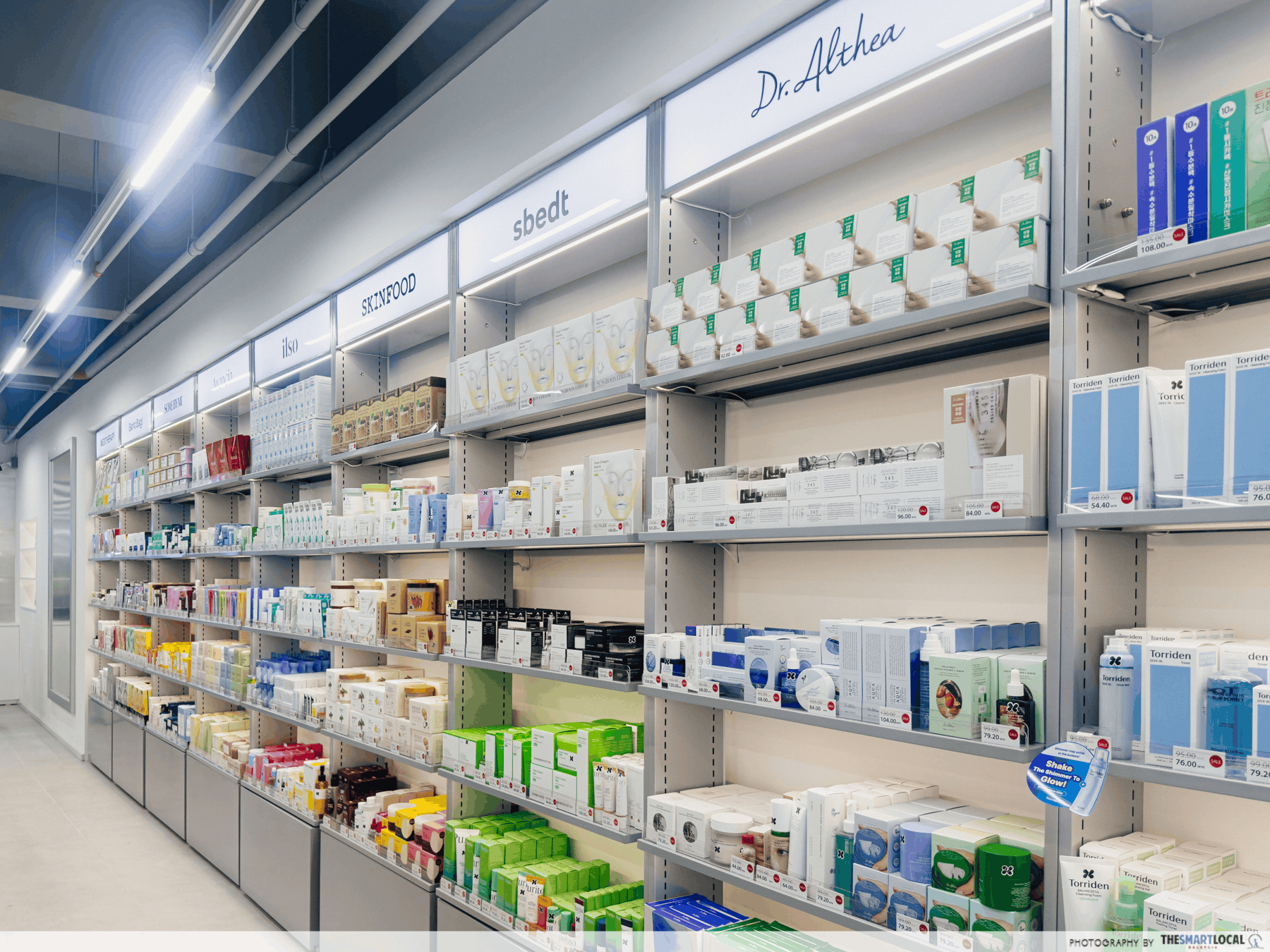 HERMO AT THE CAMPUS AMPANG - SHELVES
