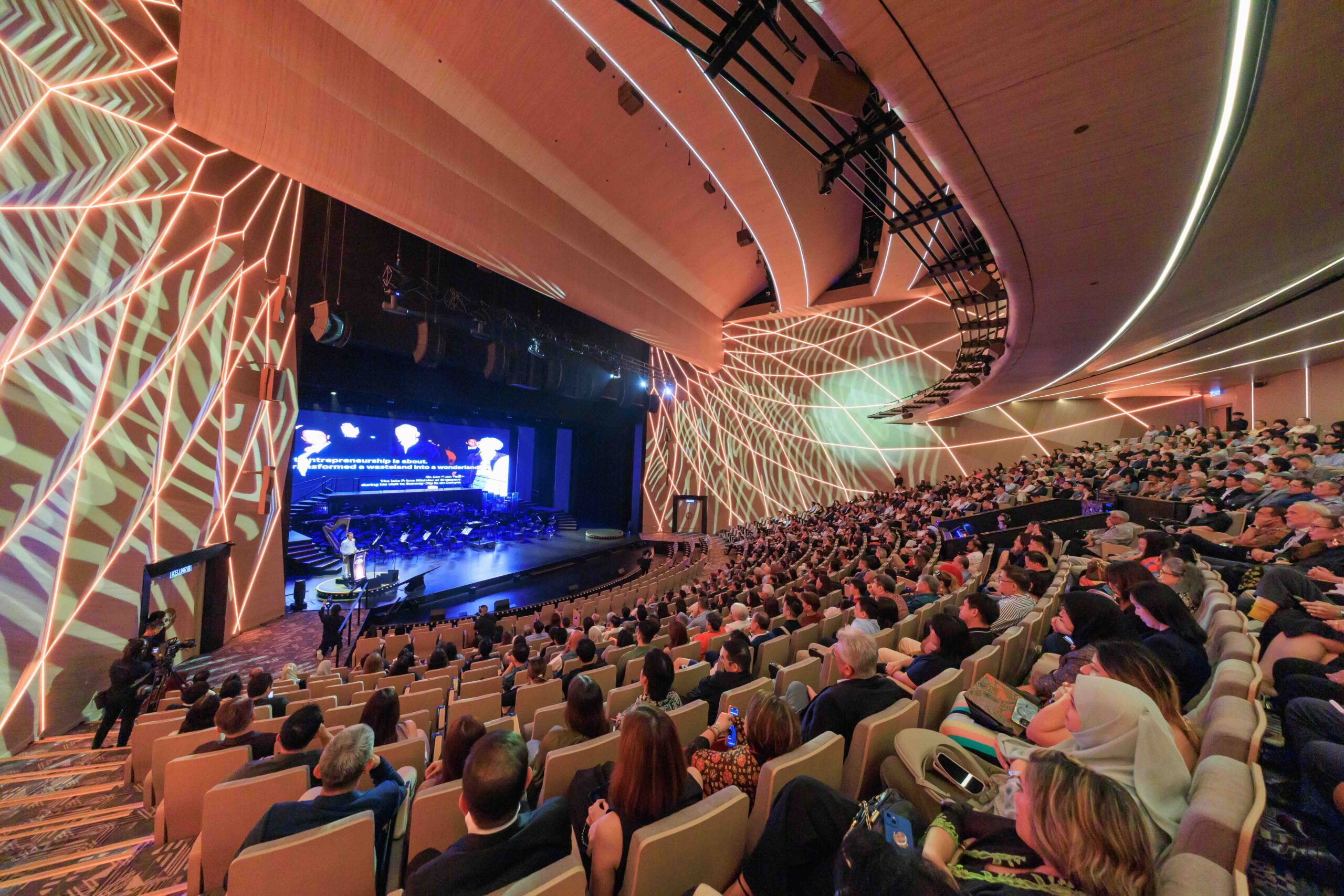 jcpac - the grand theatre capacity