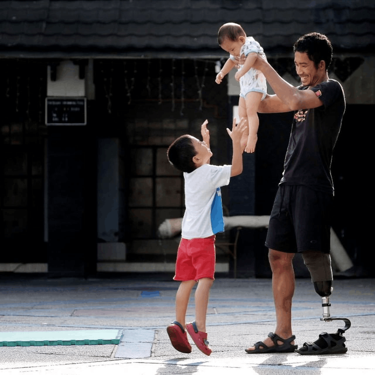 life of para athletes - Fadli Imamuddin, family